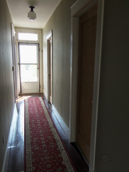Building Photo - 215 N Emmett Ave