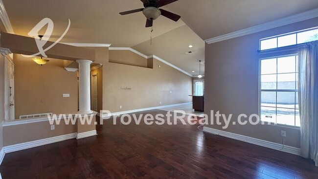 Building Photo - 12549 Loma Verde Dr