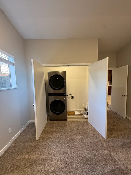 Building Photo - 20930 2nd Ave S