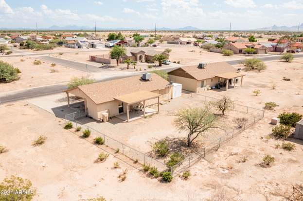 Building Photo - 8518 W Teresita Dr