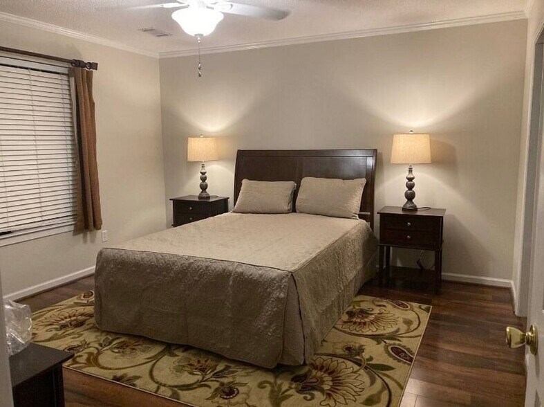 Building Photo - 1209 Reid Rd