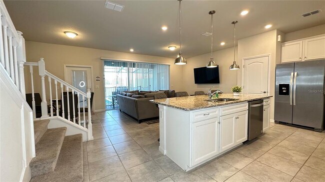 Building Photo - 7167 Oakmoss Loop