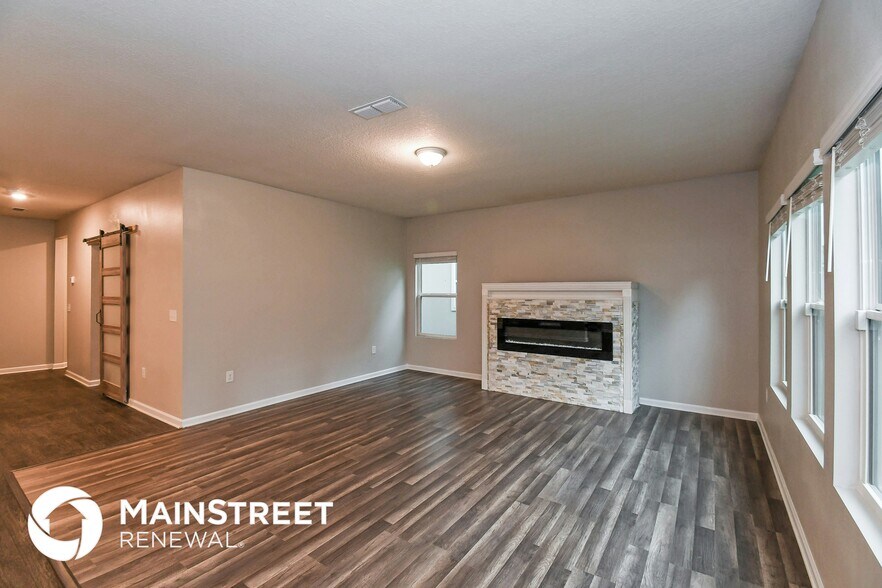 Building Photo - 8478 Cape Fox Dr