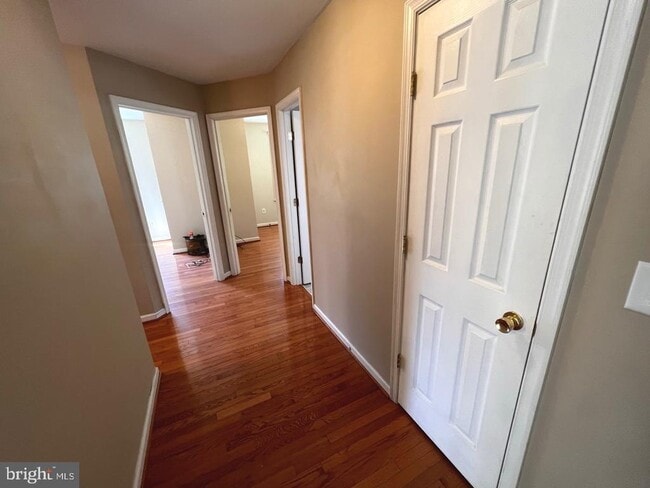 Building Photo - 42802 Higgs Ln