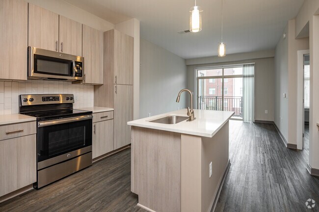 1BR, 1BA - A1 - 704SF - Kitchen - Camden Franklin Park
