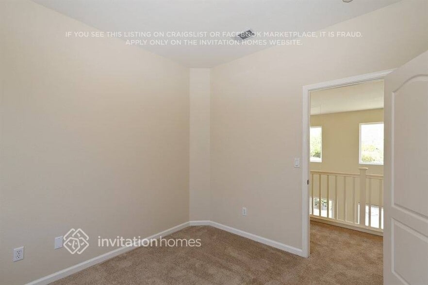 Building Photo - 2919 Carlingford Ln