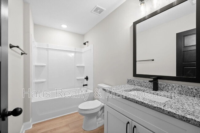 Building Photo - 248 Bluebell Dr