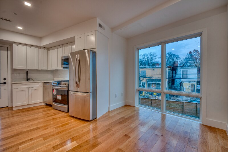 Building Photo - 5835 Colorado Ave NW