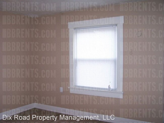 Building Photo - 3 br, 2 bath House - 116 Heaton Ave