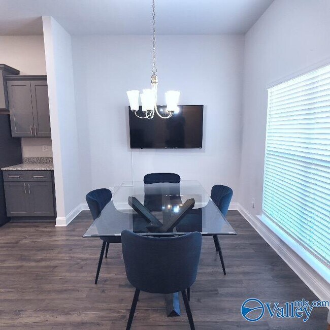 Building Photo - 14303 Lavender Ct