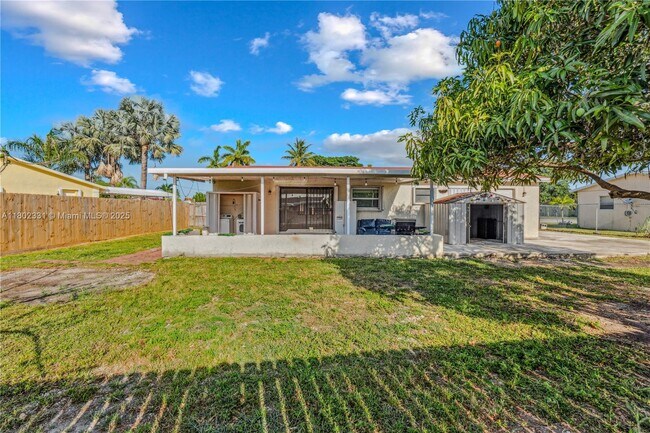 Building Photo - 22513 SW 113th Pl