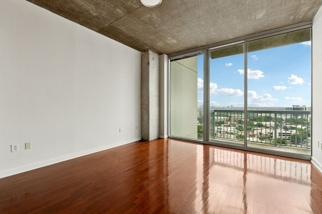 Building Photo - High-rise Luxury 1 Bedroom Buckhead Condo, Skyline Views of Atlanta!