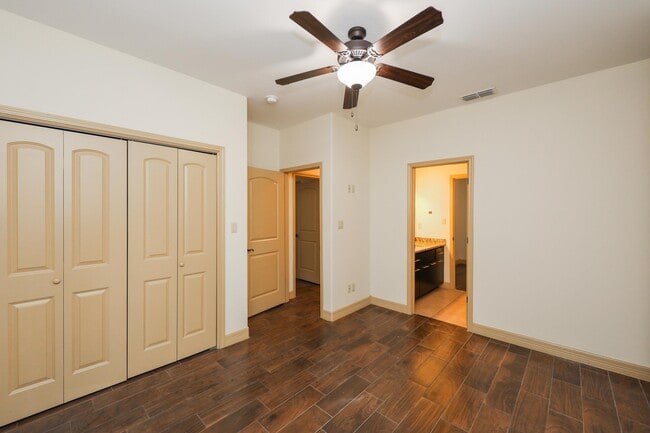 Building Photo - 8216 Casa Verde Rd