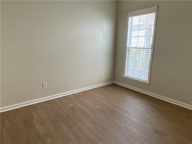 Building Photo - 124 Spider Lily Ct