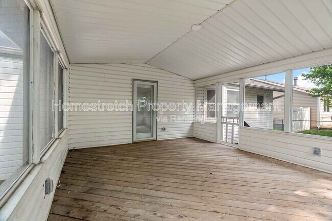 Building Photo - 1117 Athena Way