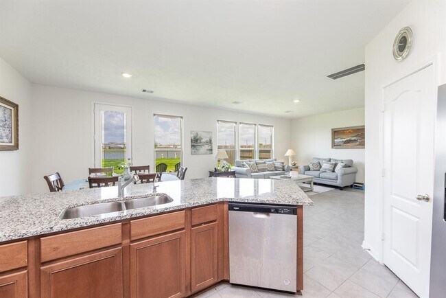 Building Photo - 25442 Cartington Ln