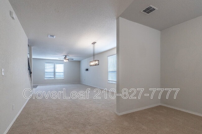 Building Photo - 27429 Emilie Cyn