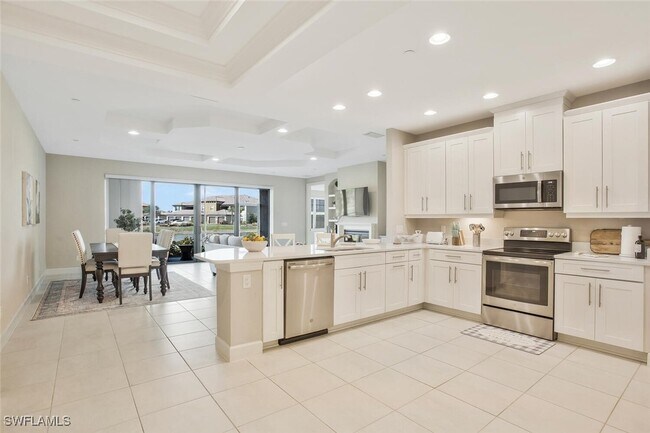Building Photo - 9650 Montelanico Loop