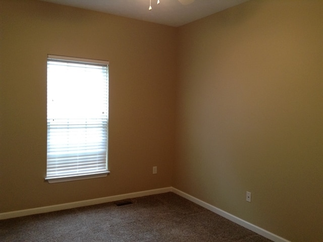 Building Photo - 2561 Rockcastle Ct