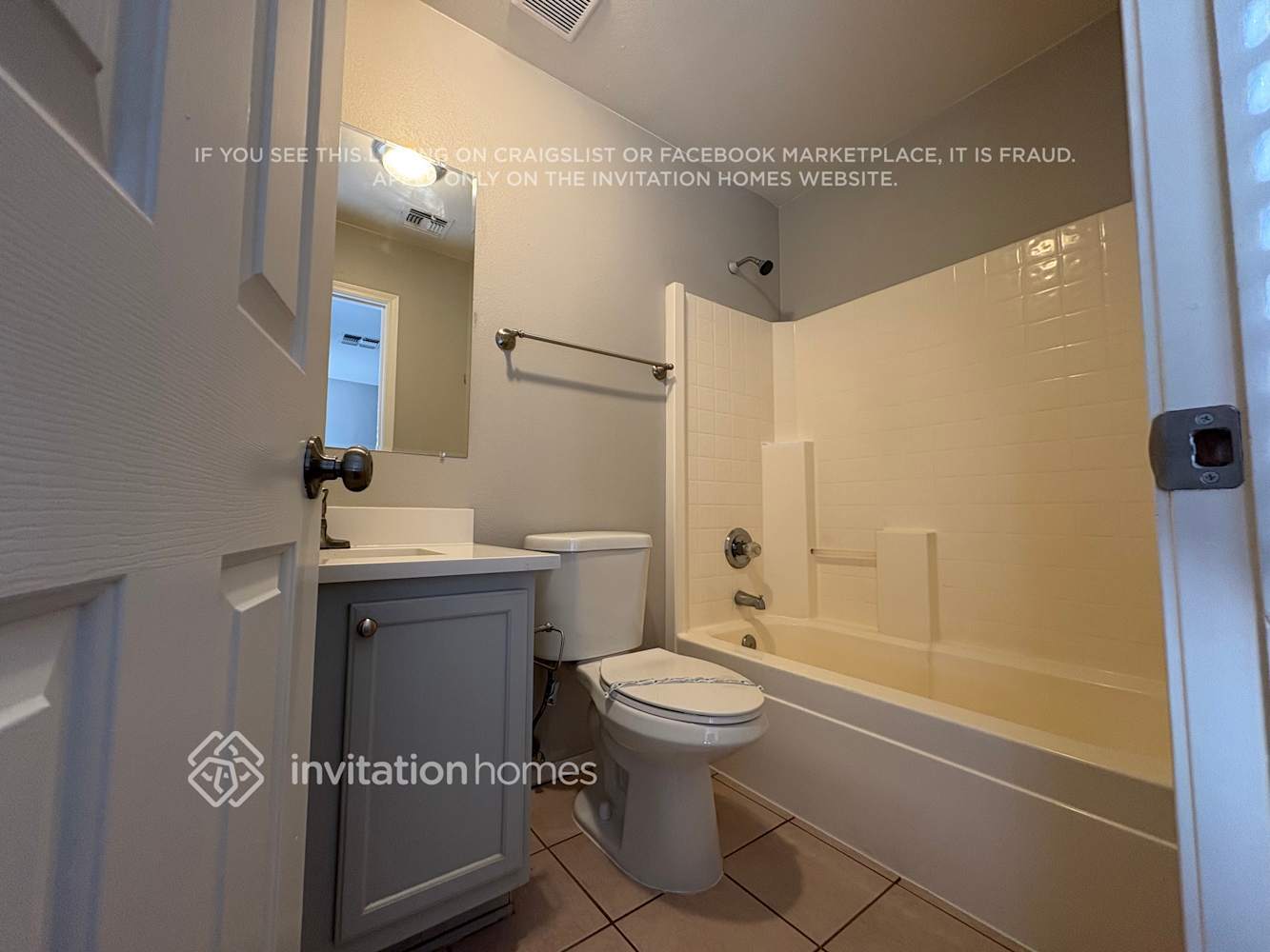 Building Photo - 11809 W Corrine Dr