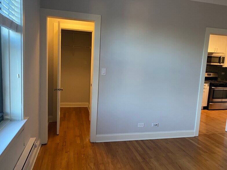 Building Photo - 2331 N Rockwell St