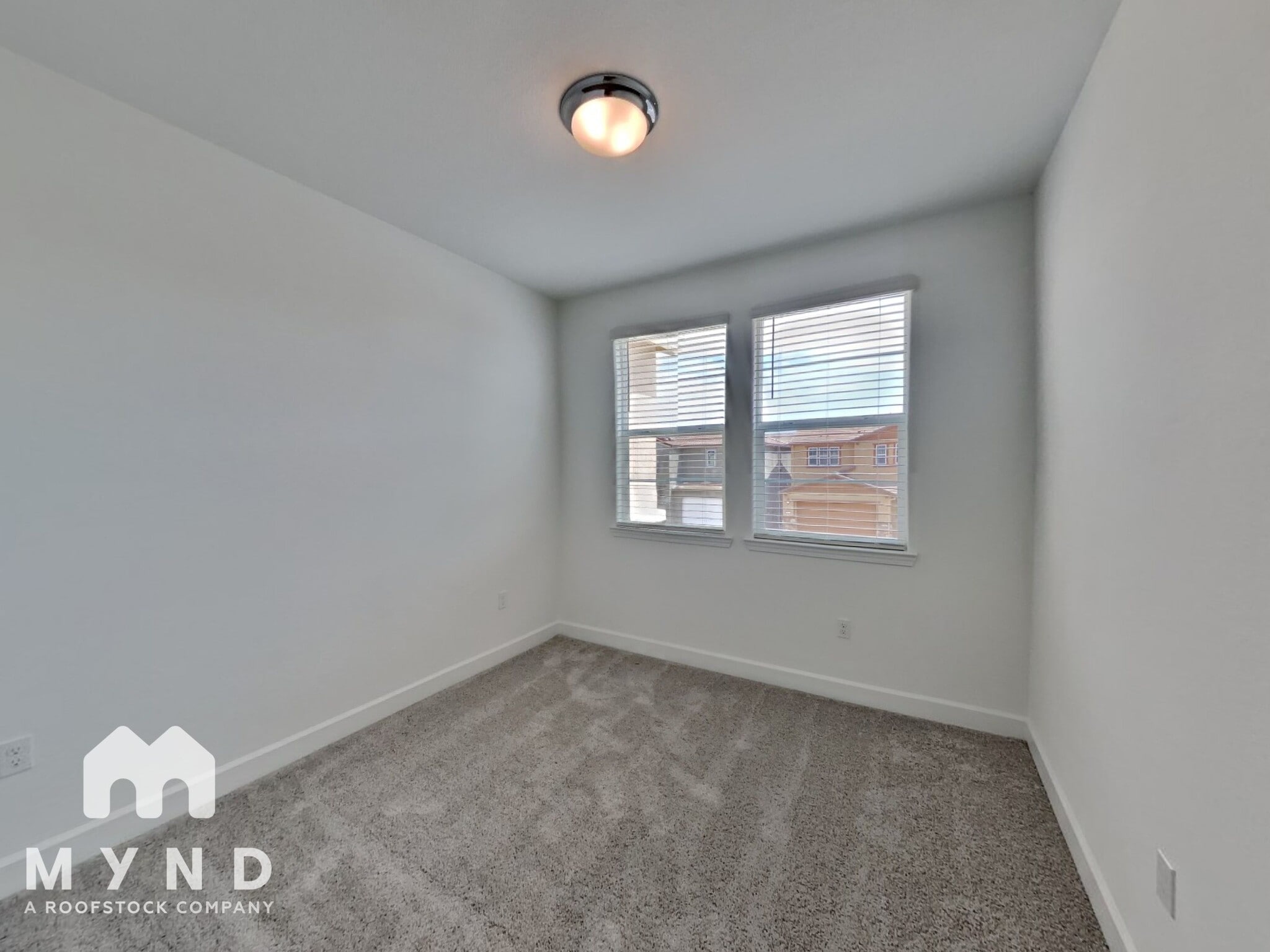 Building Photo - 3567 Damora Ave