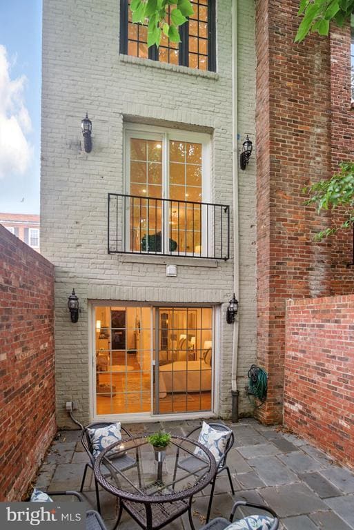 Building Photo - 1072 30th St NW