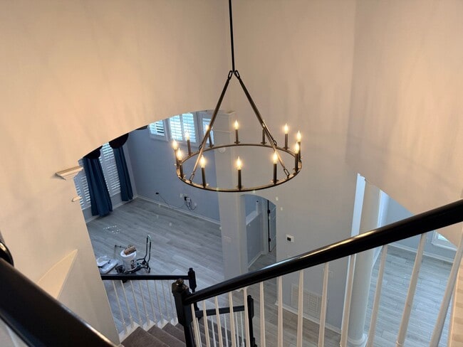 Building Photo - 603 Canne Pl