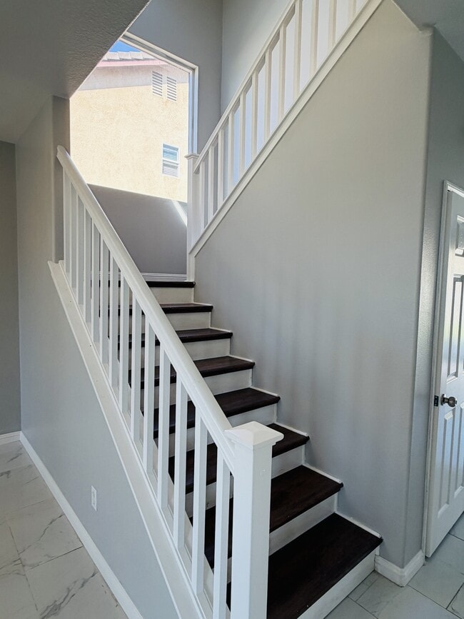 Building Photo - 7575 Lime Ave