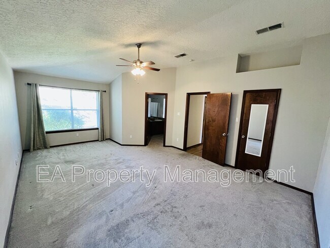 Building Photo - 8016 Lynnhaven Pl NW