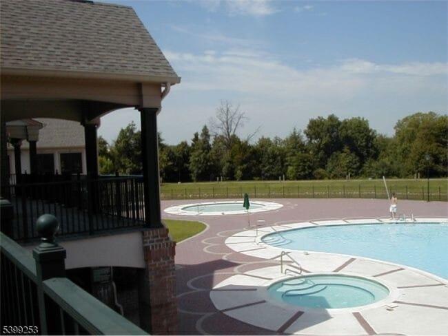 Building Photo - 2406 Taggert Dr