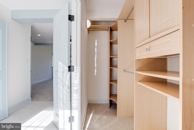 Building Photo - 5717 Station Rd