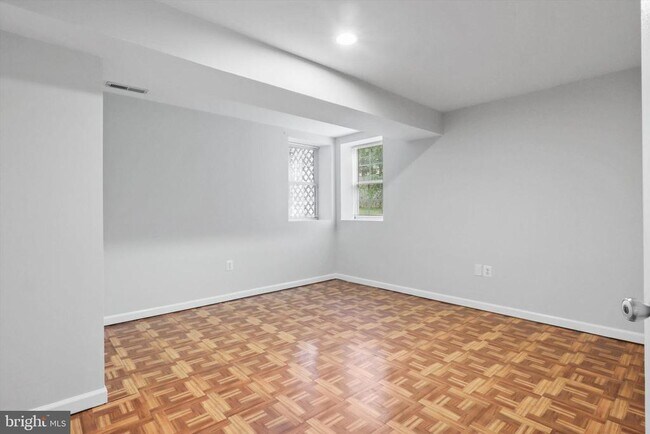 Building Photo - 13719 Laurianne Terrace