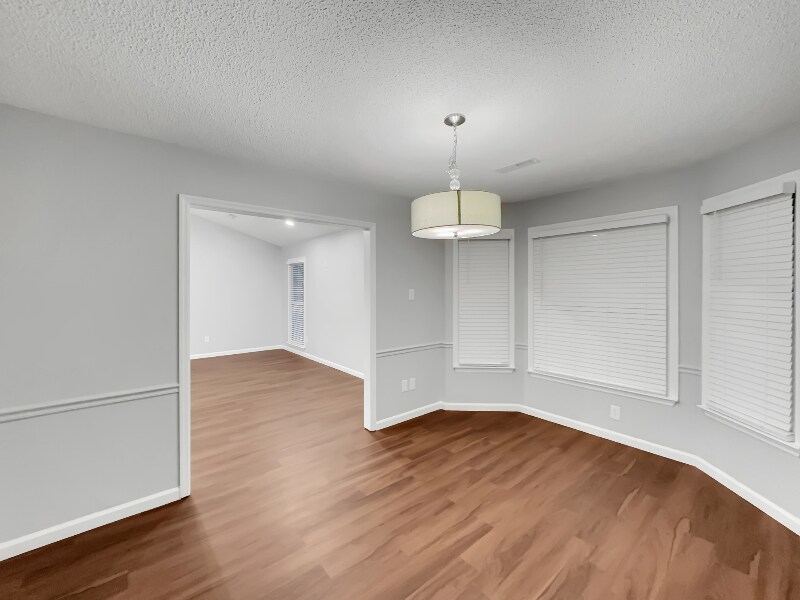 Building Photo - 107 Patra Dr
