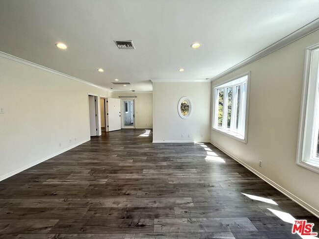 Building Photo - 13431 Java Dr