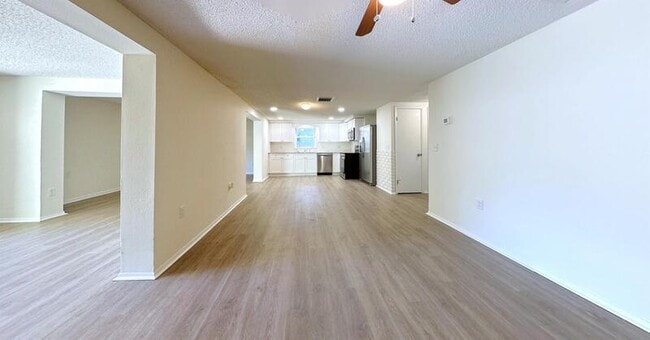 Building Photo - 5707 Quist Dr