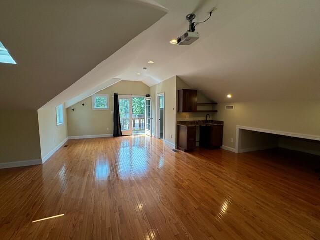 Building Photo - West AVL - Truly Special Custom Build!