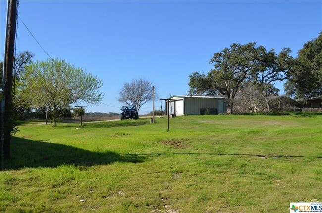 Building Photo - 205 FM 2722