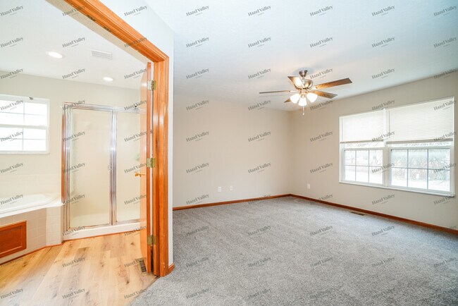 Building Photo - 2805 Westrock Dr