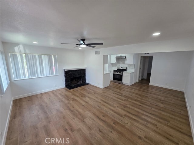 Building Photo - 17042 Emerald Ln