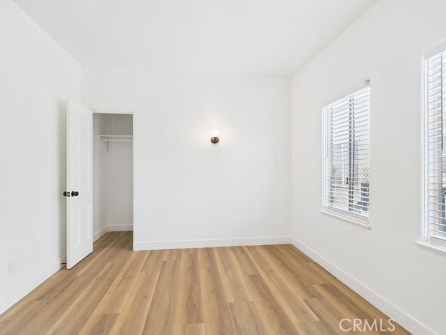 Building Photo - 1533 E 3rd St