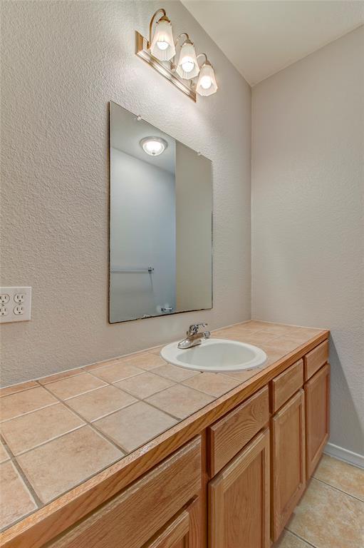 Building Photo - 126 Sandstone Dr