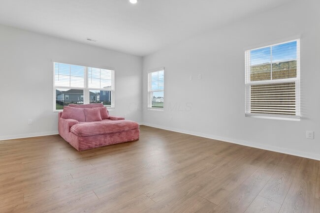 Building Photo - 6302 Marinelli Dr N