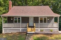 Building Photo - 5 Huntington Dr