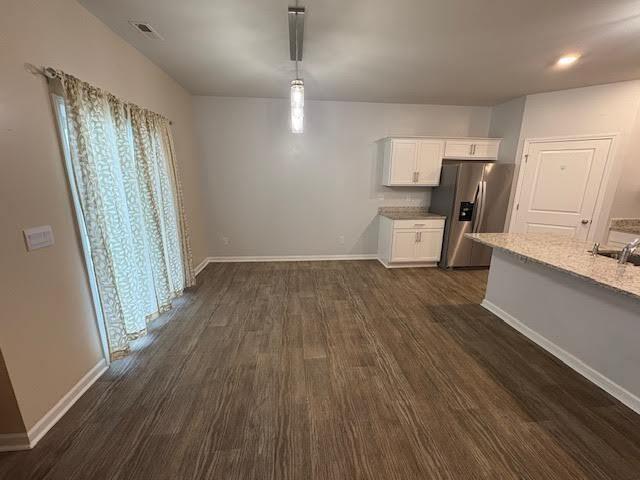 Building Photo - 4528 Sandstone Dr