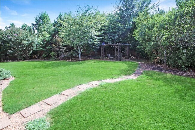 Building Photo - 1307 Clarecastle Ln