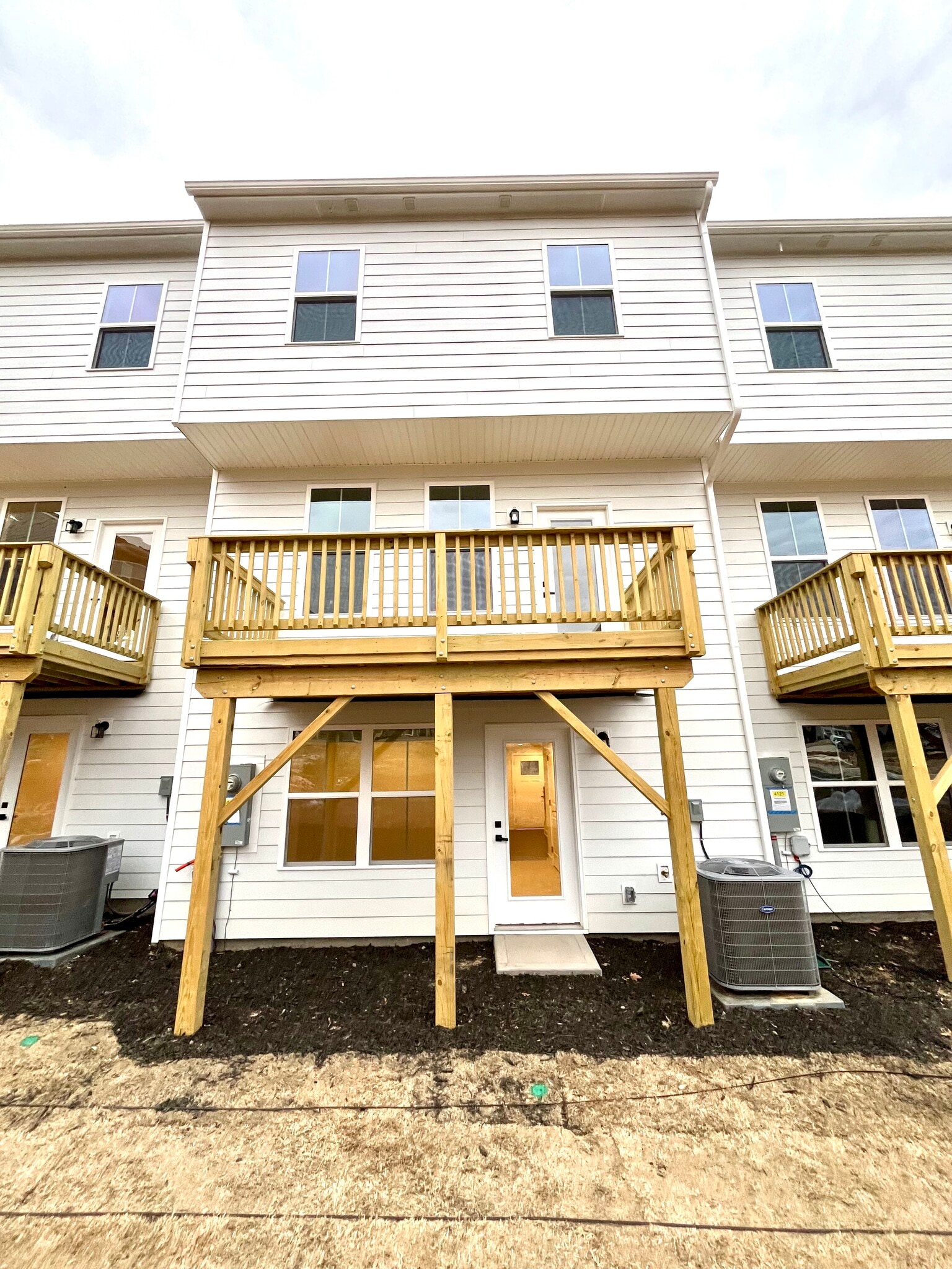 Building Photo - 4125 Auburn Oak Ln