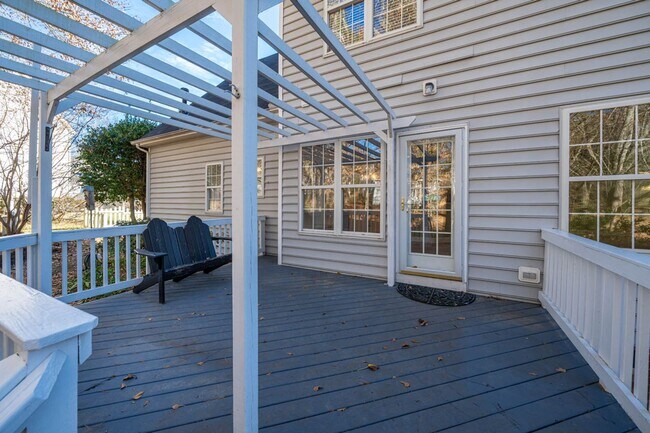 Building Photo - 3135 Lariat Ridge Dr