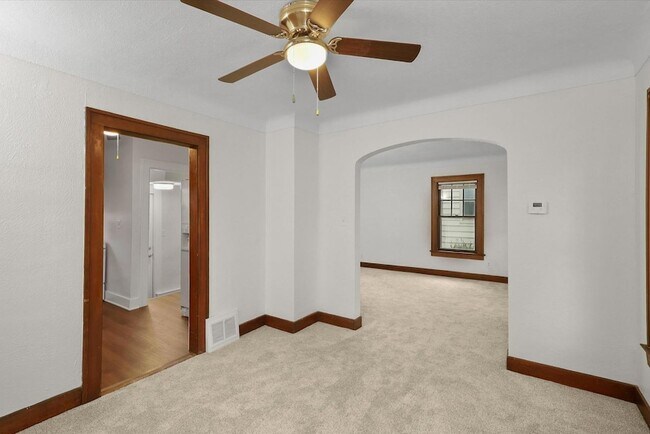 Building Photo - 446 W Capistrano Ave