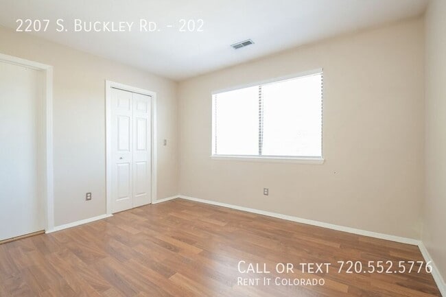 Building Photo - 2207 S Buckley Rd
